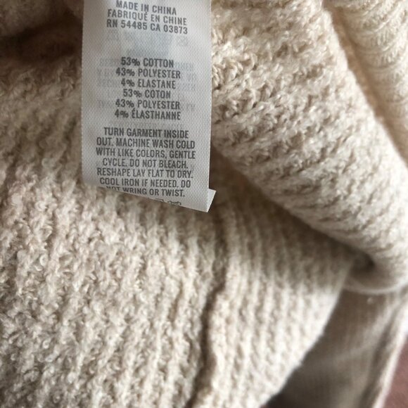 Aerie‎ Cozy Oversized Beige Turtleneck Sweater Casual & Warm Size Medium NWT - Picture 11 of 11